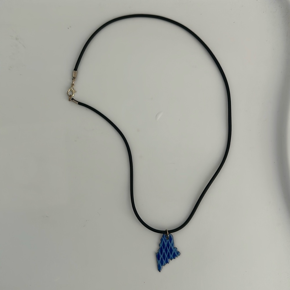 Maine necklace